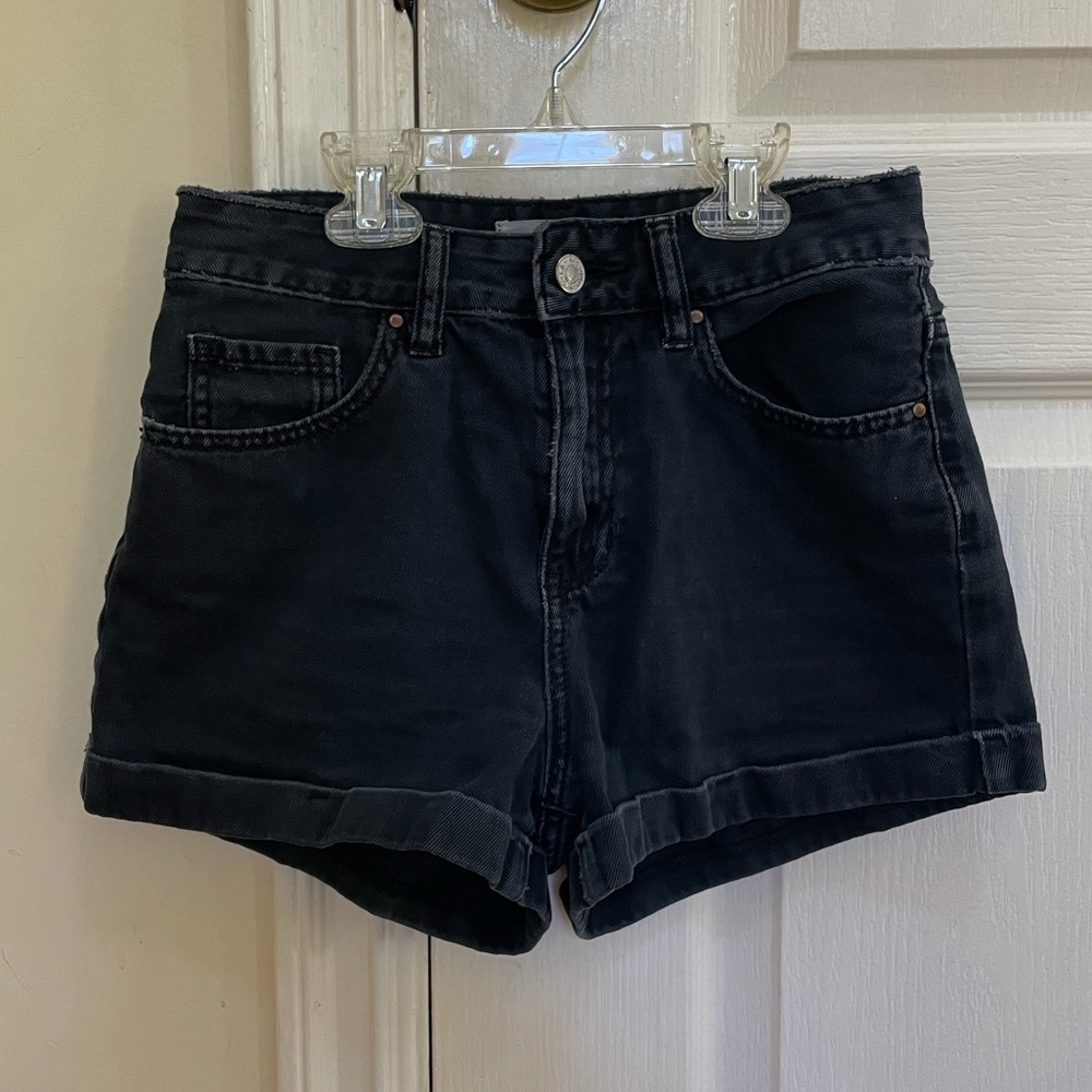 PacSun black mom shorts